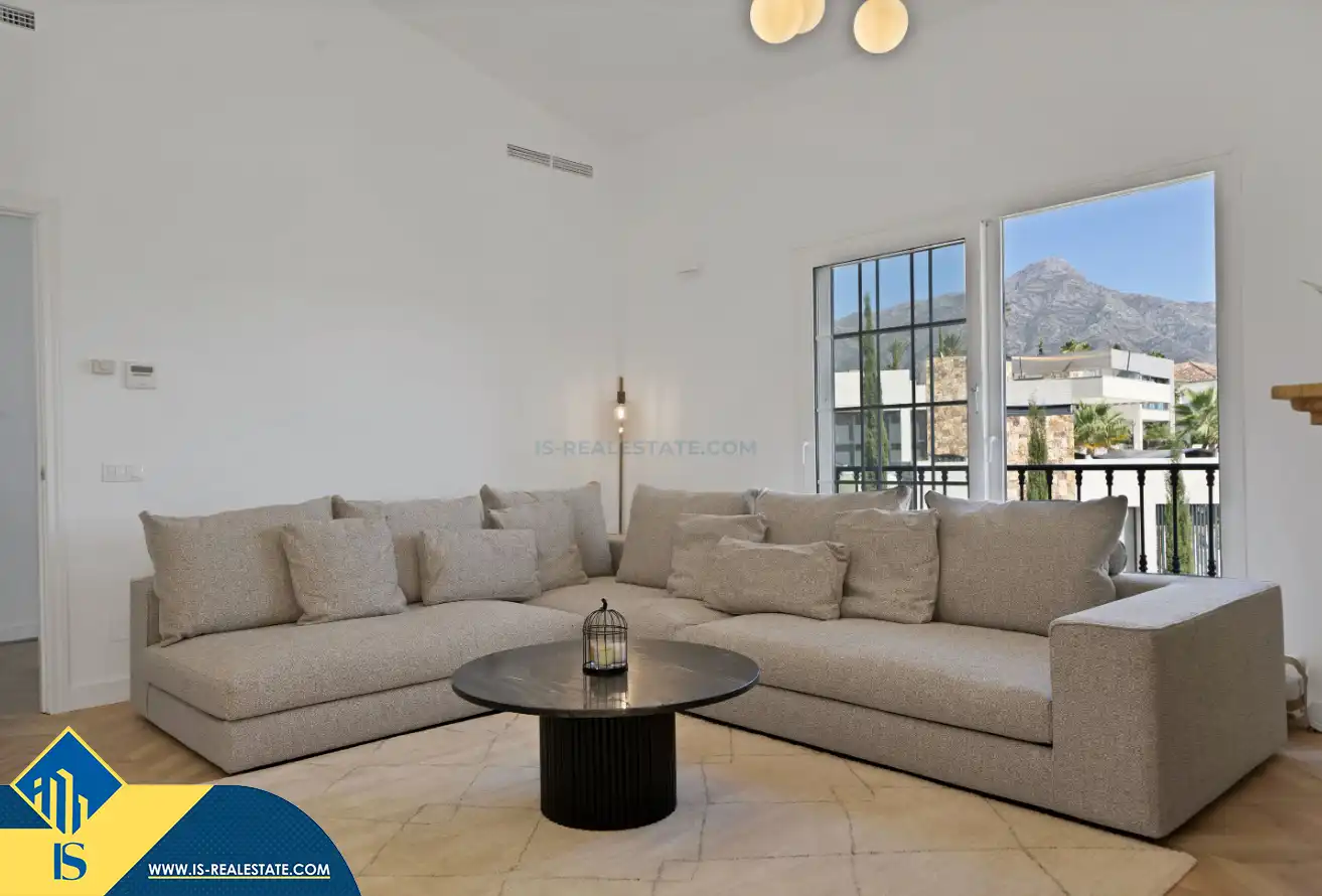 Casa a schiera con piscina in vendita a Nueva Andalucía, imagen 4