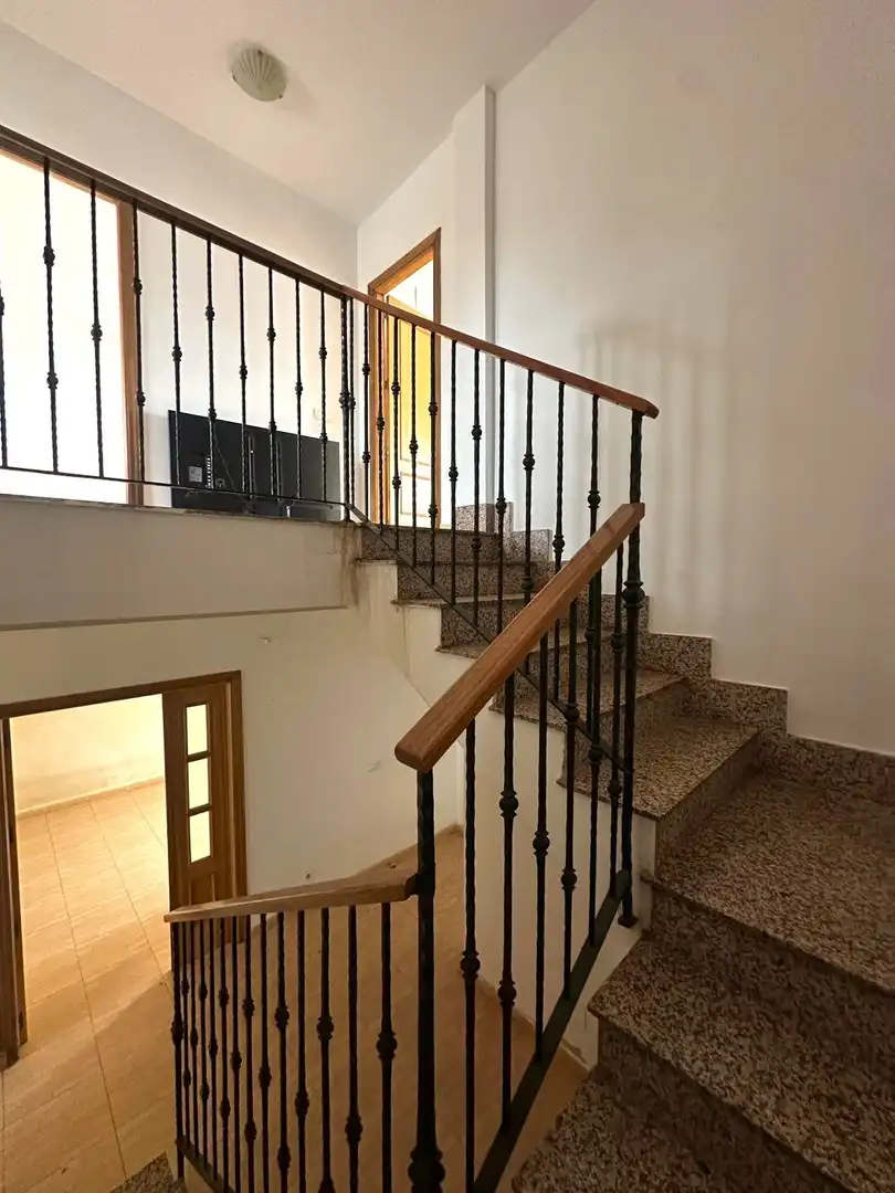 Adossat amb terrassa en venda a Quintanar de la Orden, imagen 17