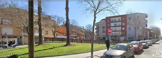 Vista exterior de Piso en venta en Rubí