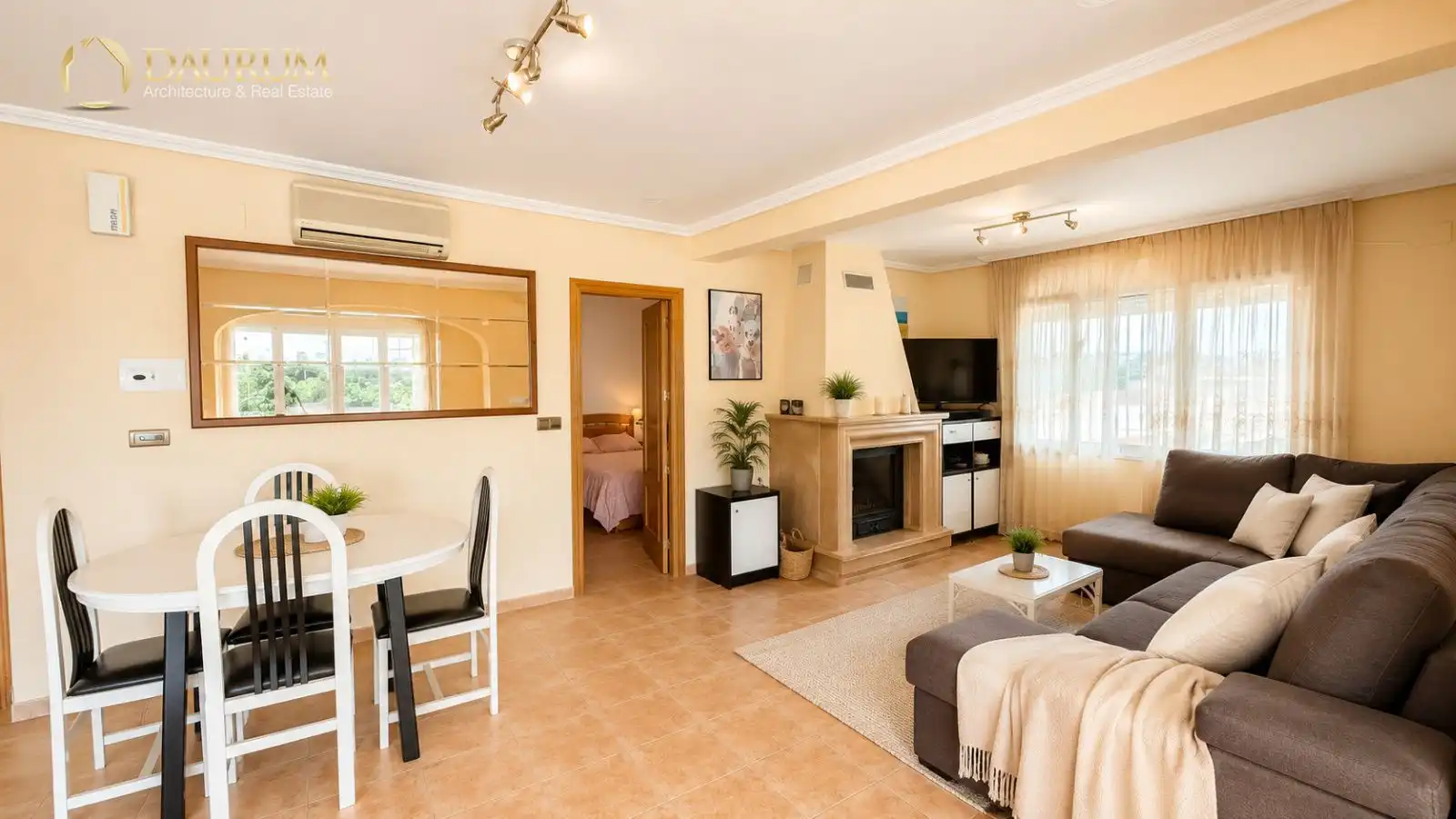 Living room of Houses for sale in L'Alfàs del Pi  with Air Conditioner, Terrace and Storage room