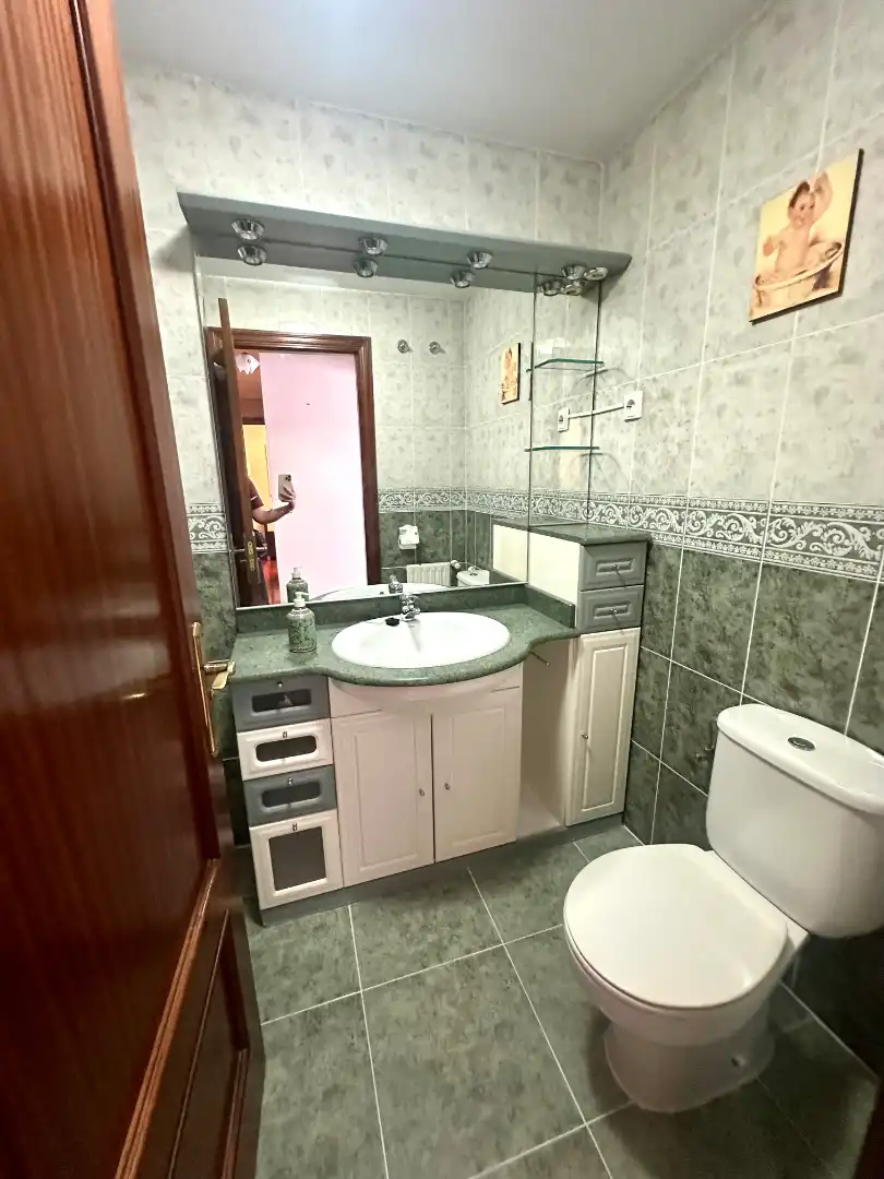 Bathroom of Flat for sale in Barakaldo   with Heating, Storage room and Furnished