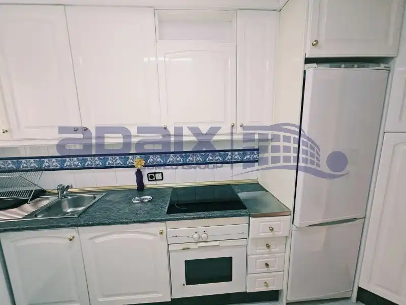 Cocina de Piso de alquiler en Ciudad Real con Calefacción, Amueblado y Horno