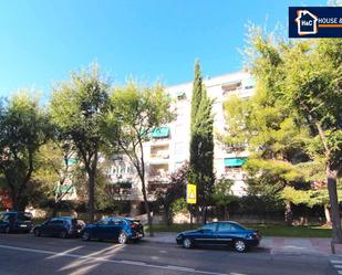 Exterior view of Flat for sale in  Madrid Capital  with Air Conditioner and Terrace