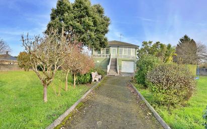 Vista exterior de Casa o xalet en venda en Outeiro de Rei amb Calefacció, Parquet i Moblat