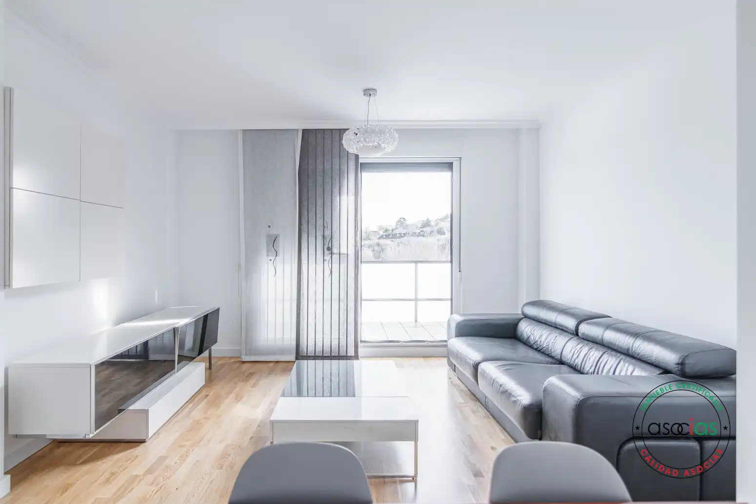 Living room of Flat for sale in Gijón   with Heating, Terrace and Storage room