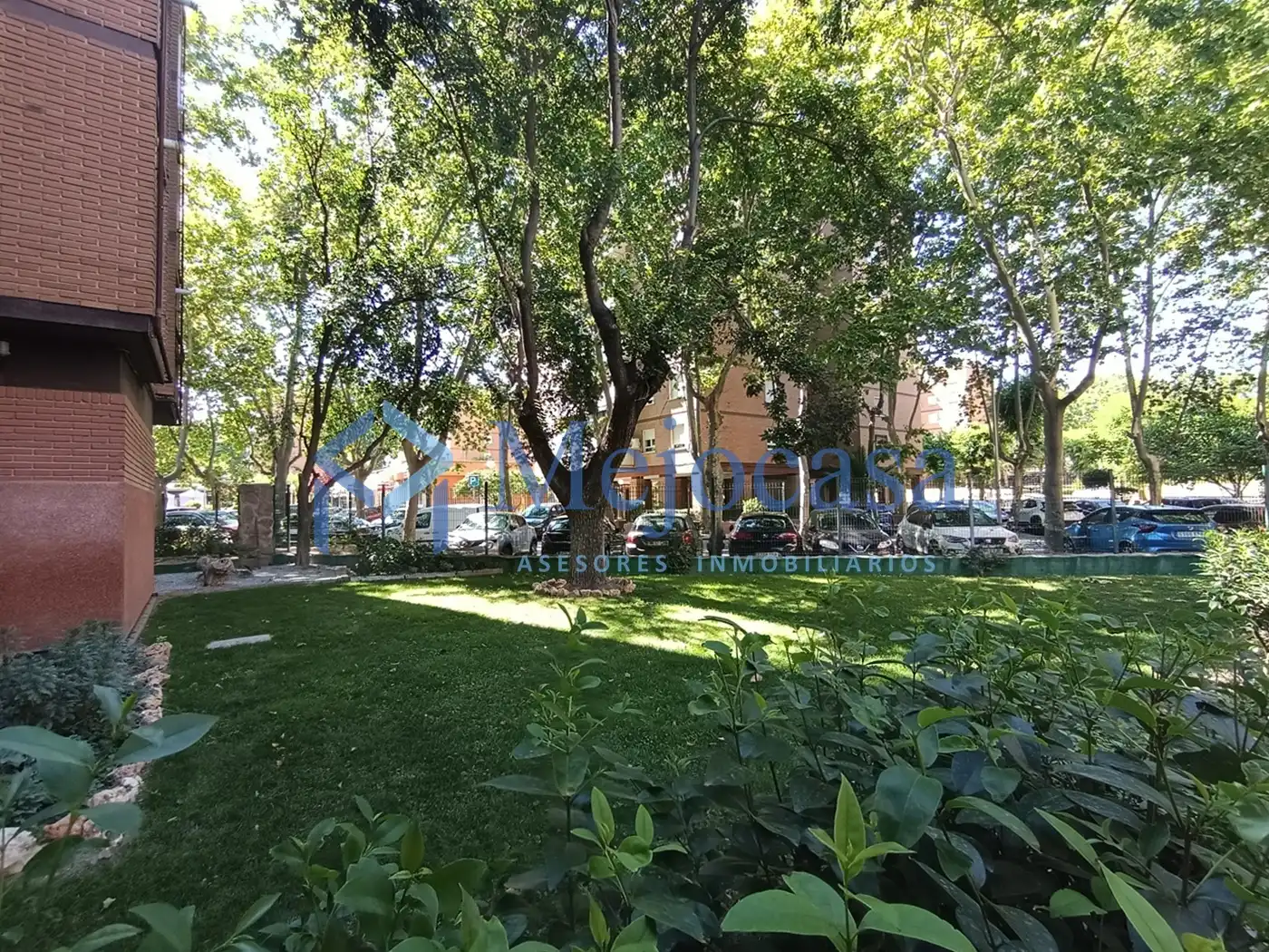 Jardí de Pis en venda en Madrid amb Calefacció, Parquet i Moblat