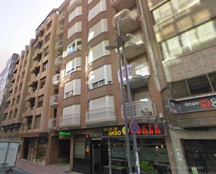 Garage to rent in Avenida Juan Carlos I, Santiago