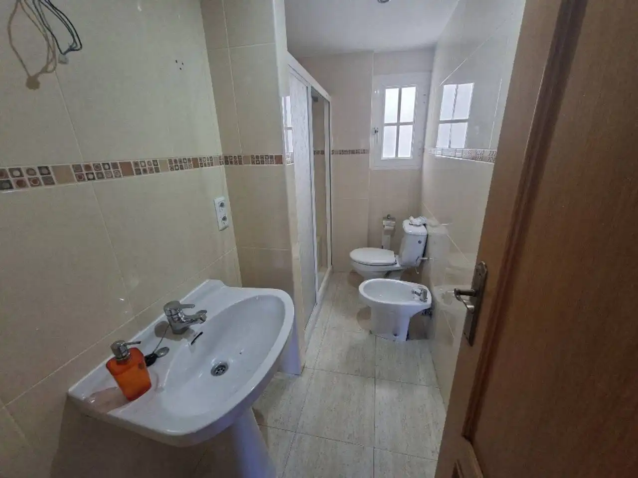 Flat with terrace for sale in Calle Juan Fernández, imagen 3