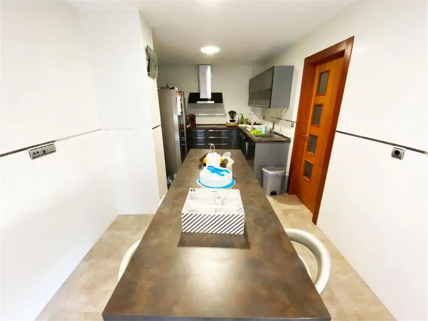 Cuina de Dúplex en venda en  Almería Capital amb Aire condicionat