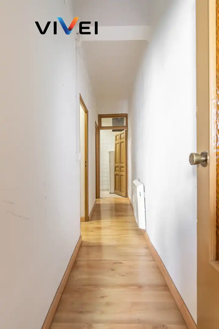 Piso en venta en Madrid con Calefacción y Balcón