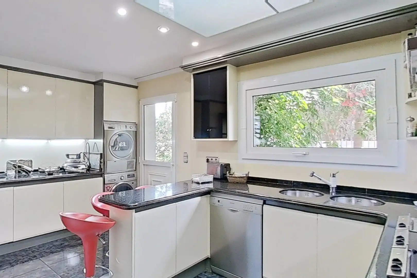 Kitchen of Houses for sale in Dénia  with Air Conditioner, Heating and Private garden