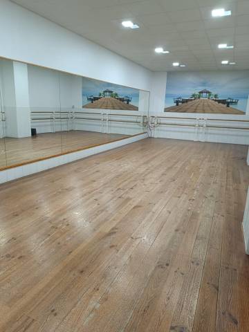 Local comercial en Alquiler en El Carmen