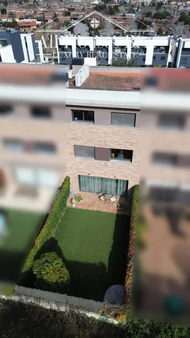 Exterior view of Detached homes for sale in Sant Quirze del Vallès  with Air Conditioner, Heating and Private garden