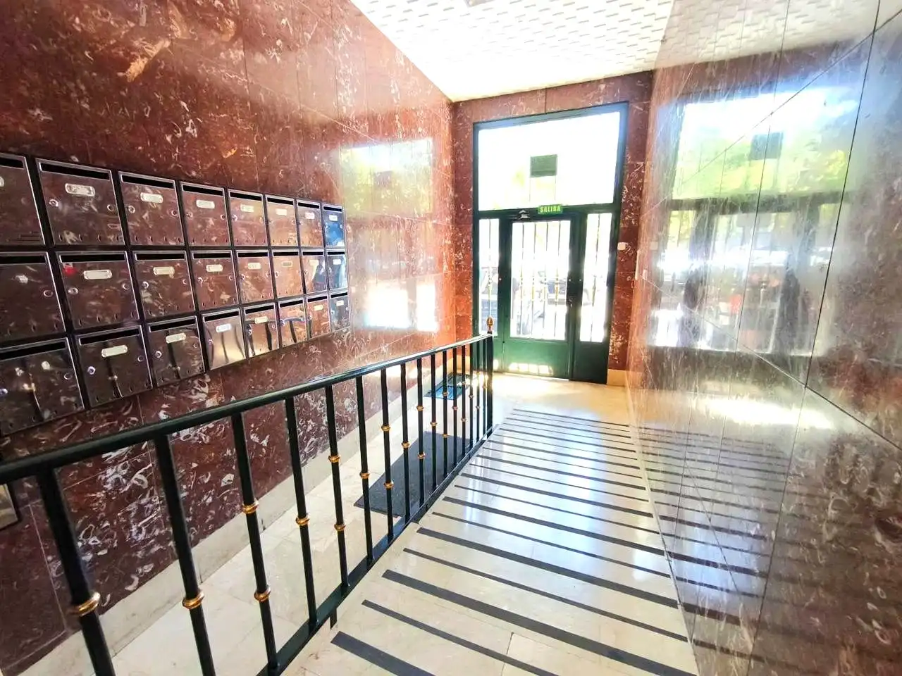 Piso en venta en Madrid con Calefacción, Parquet y Terraza