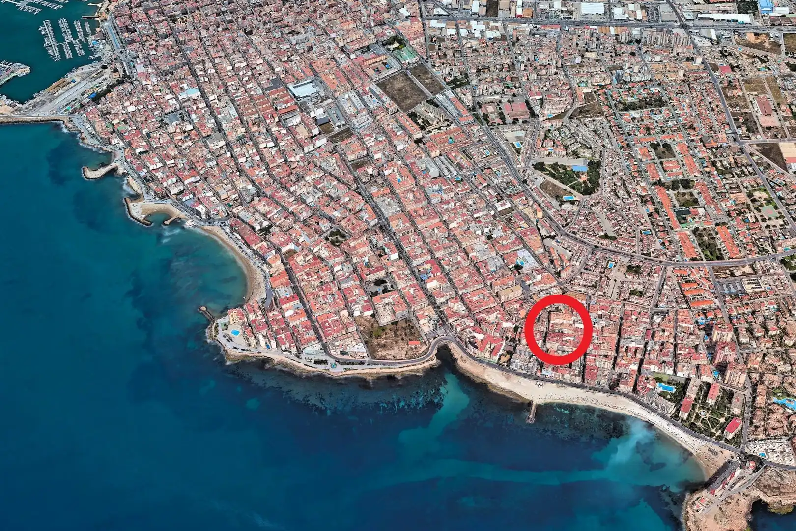 Vista exterior de Apartament en venda en Torrevieja amb Aire condicionat, Calefacció i Terrassa