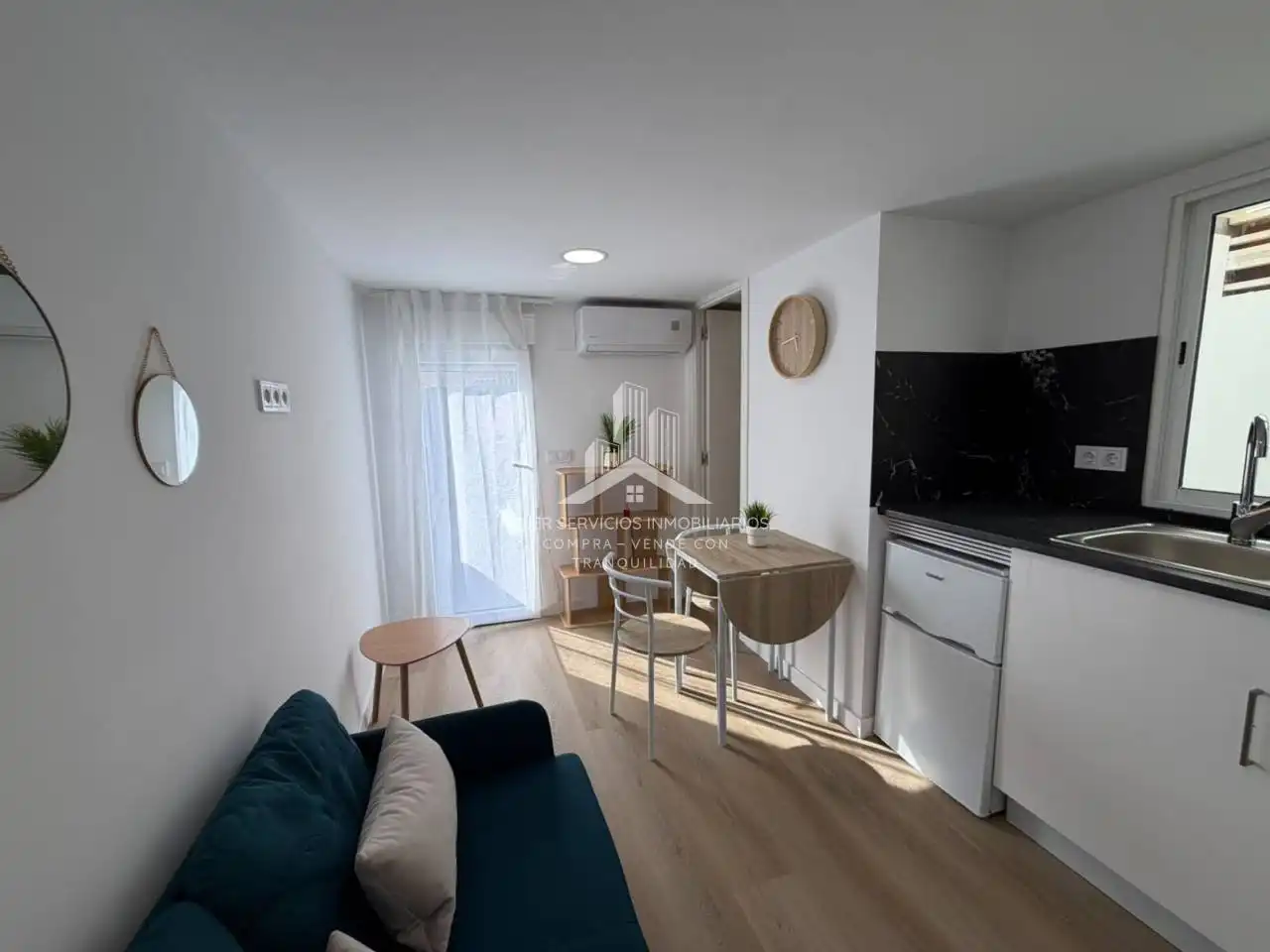 Living room of Flat for rent in Vila-real  with Air Conditioner, Parquet flooring and Terrace