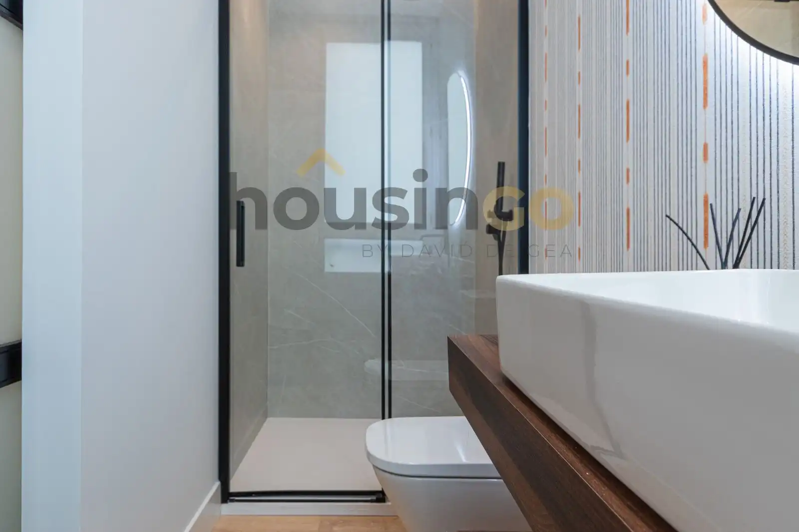 Badezimmer von Wohnung zum Verkauf in Madrid mit Klimaanlage, Heizung und Möbliert