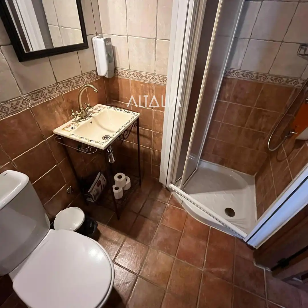 Baño de Casa o chalet en venta en Villar de Olalla con Terraza y Amueblado