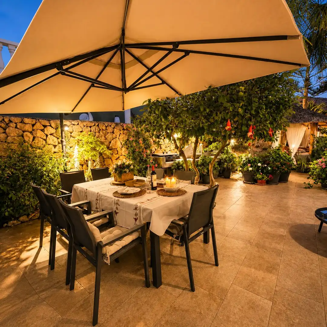 Villa avec piscine à vendre à Golf Bahía, imagen 2