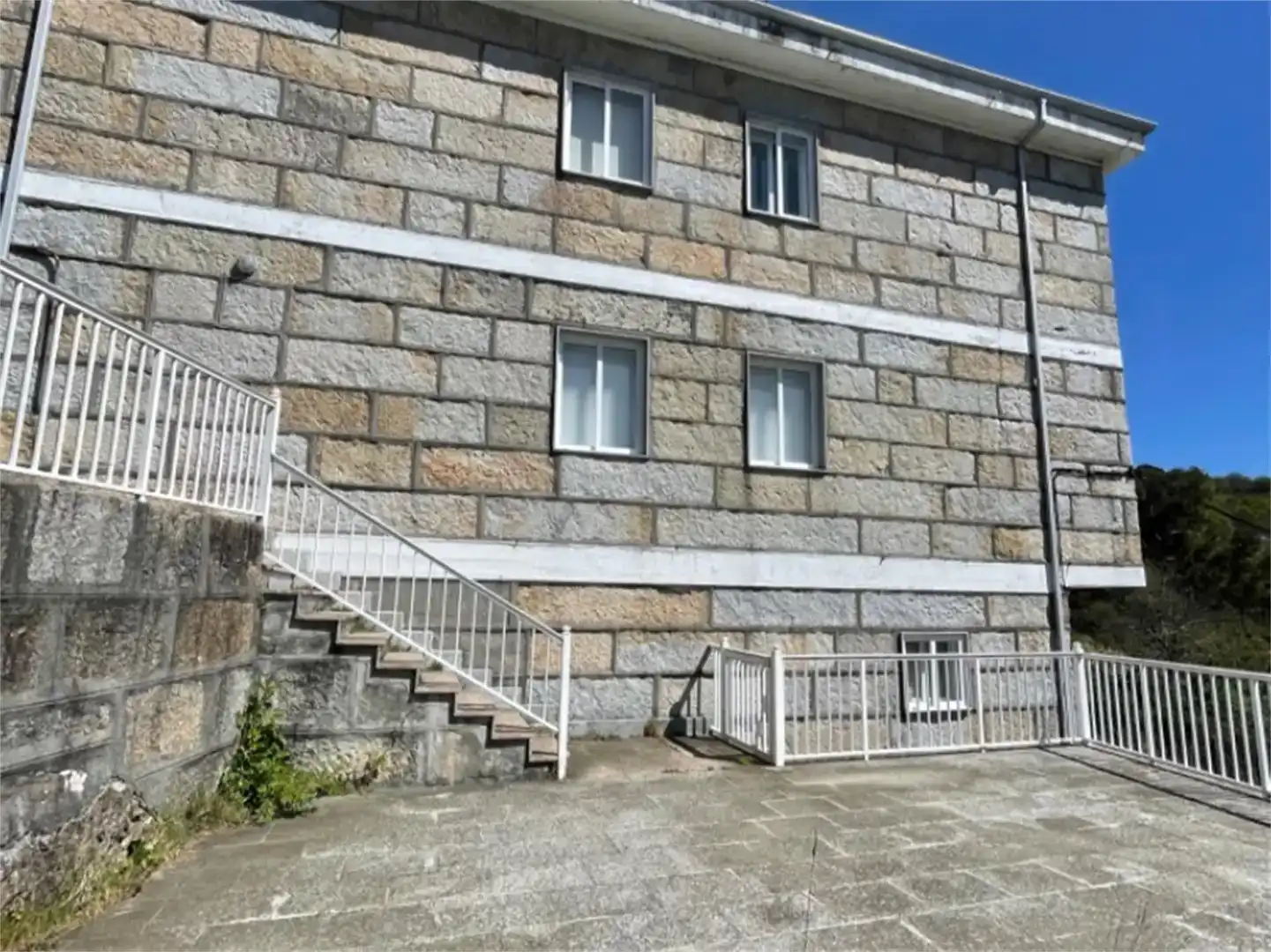 Vista exterior de Casa o xalet en venda en Lobeira amb Balcó
