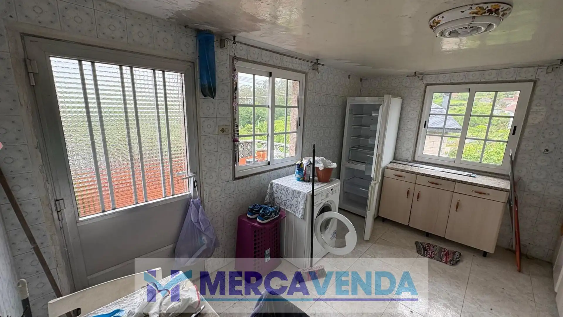Cocina de Casa o chalet en venta en Covelo con Terraza y Amueblado