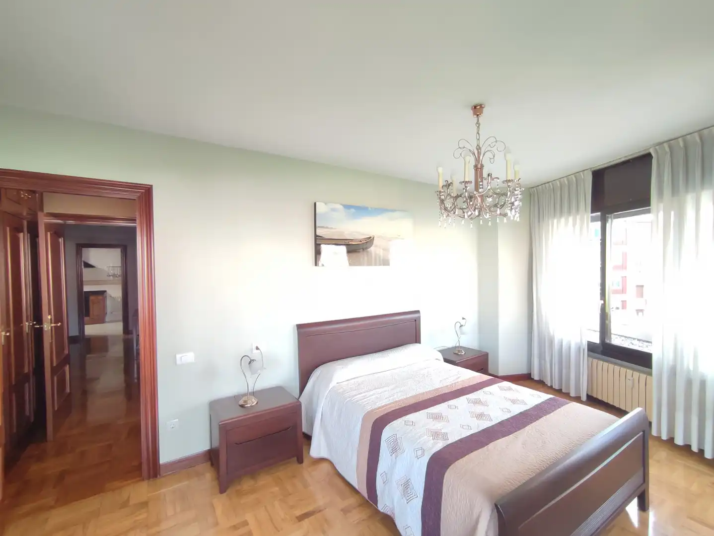 Habitación de Piso de alquiler en Gijón  con Calefacción, Parquet y Amueblado