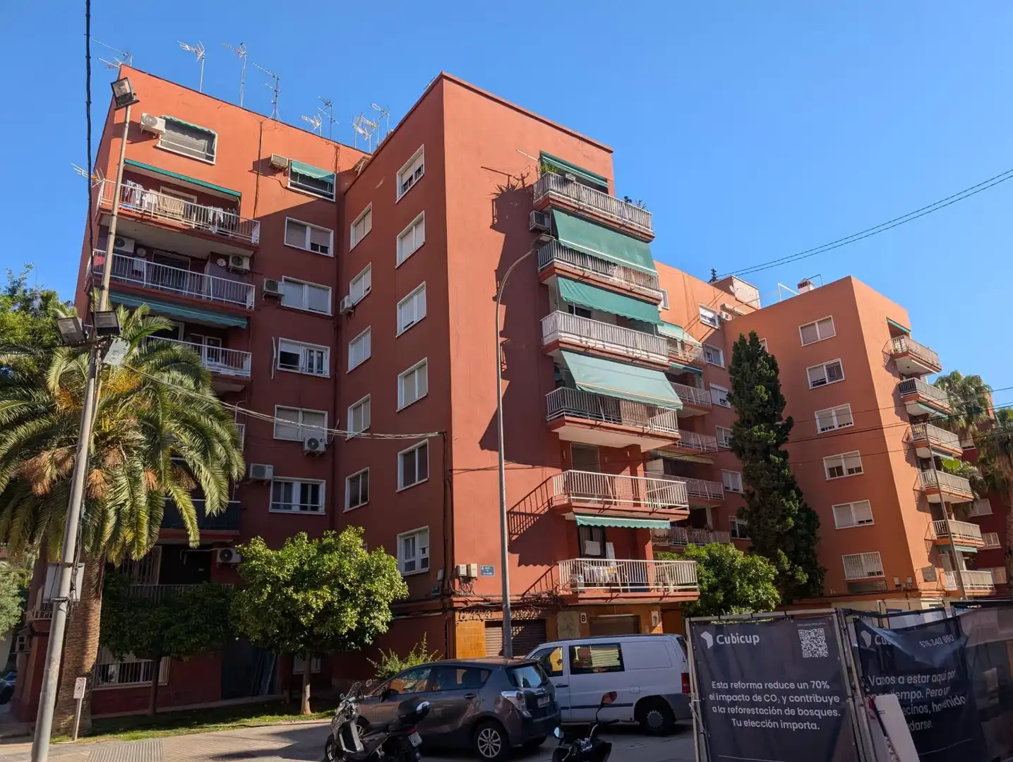 Vista exterior de Piso en venta en Valencia con Balcón