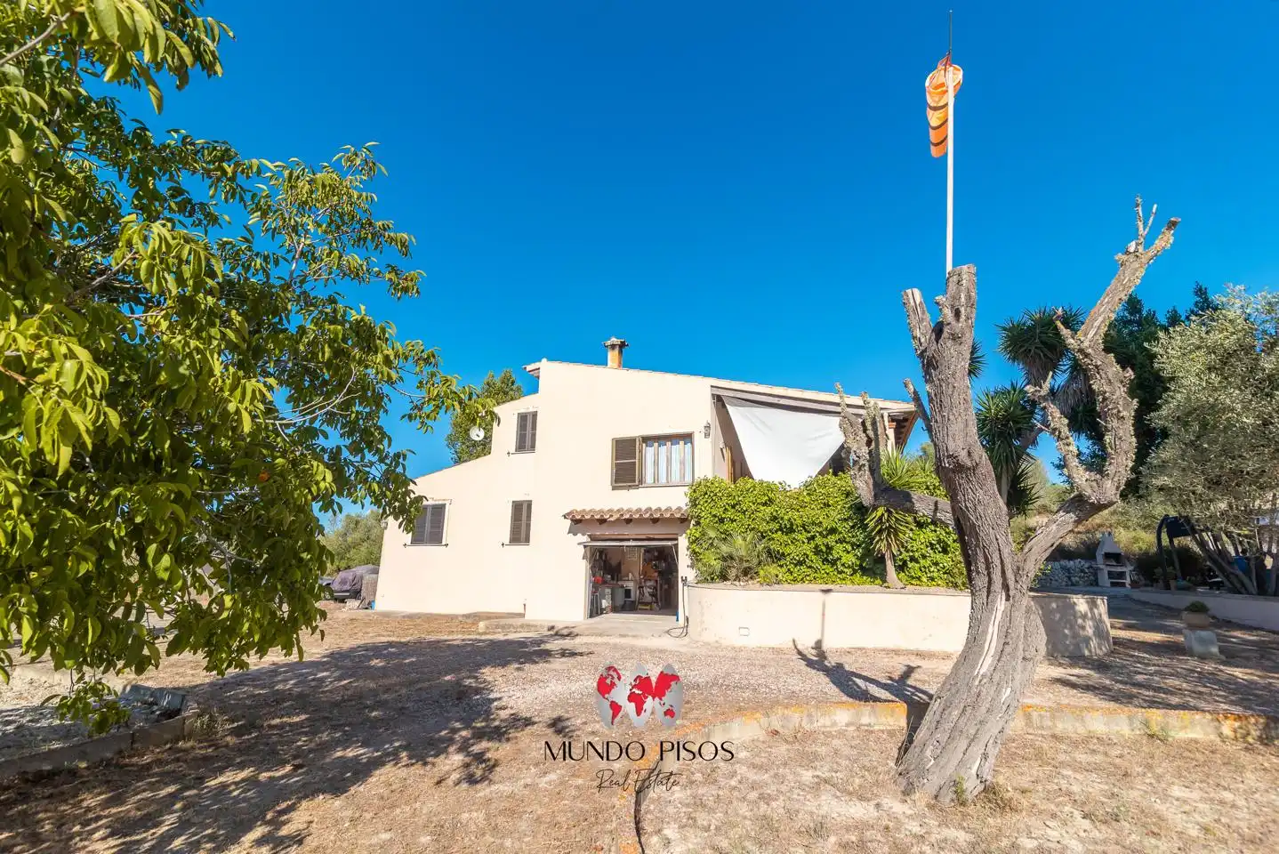Vista exterior de Finca rústica en venta en Montuïri con Jardín privado, Terraza y Piscina