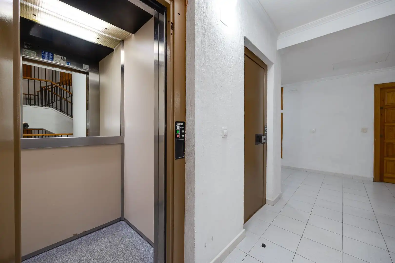 Apartamento con piscina en venta en los gases 26, imagen 15