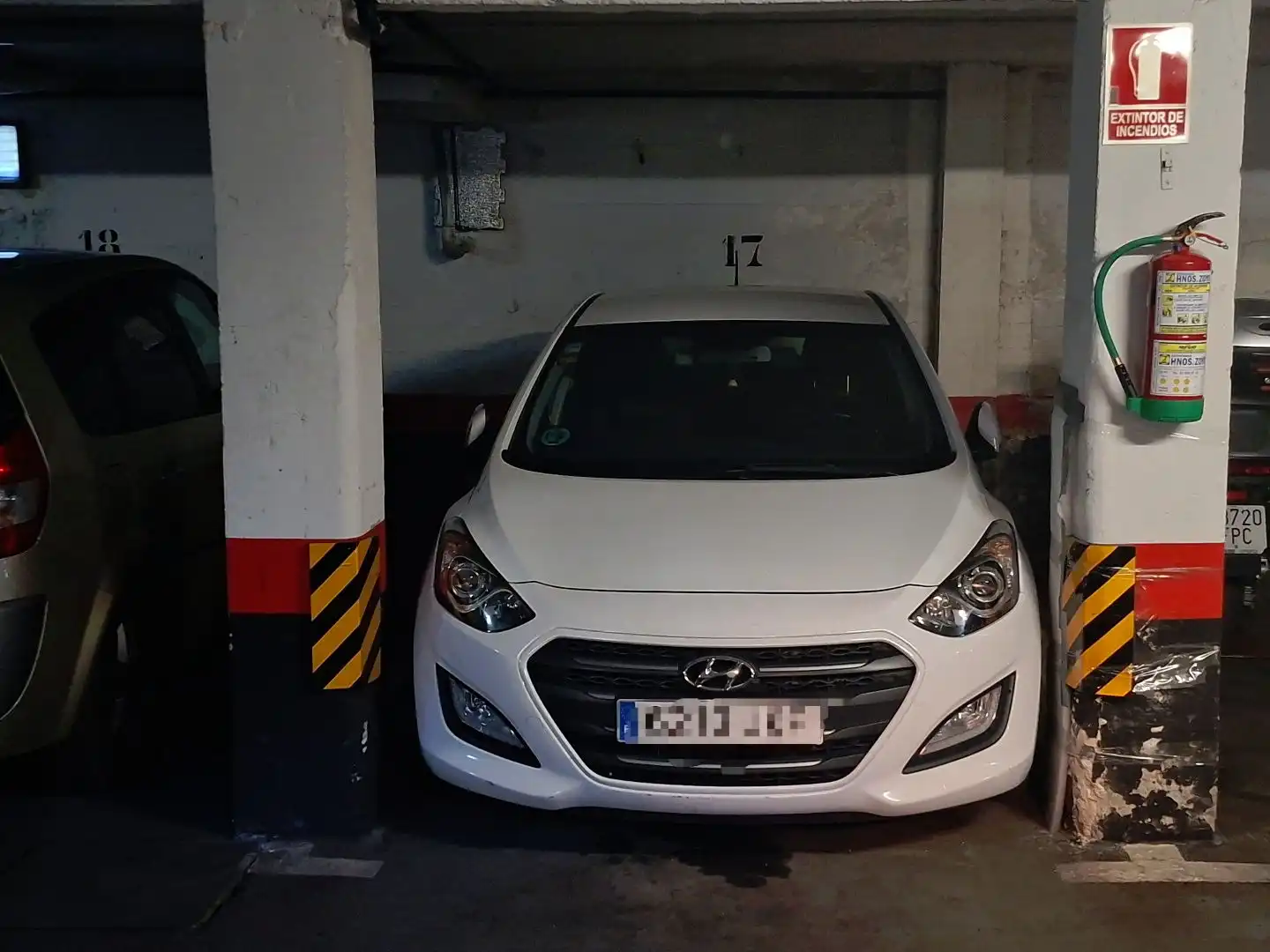 Aparcament de Garatge en venda en Madrid