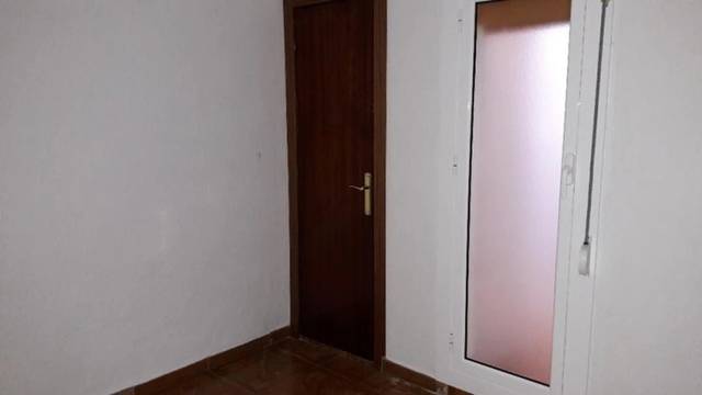 Piso en Venta en Carrer de Cotonat en Collblanc