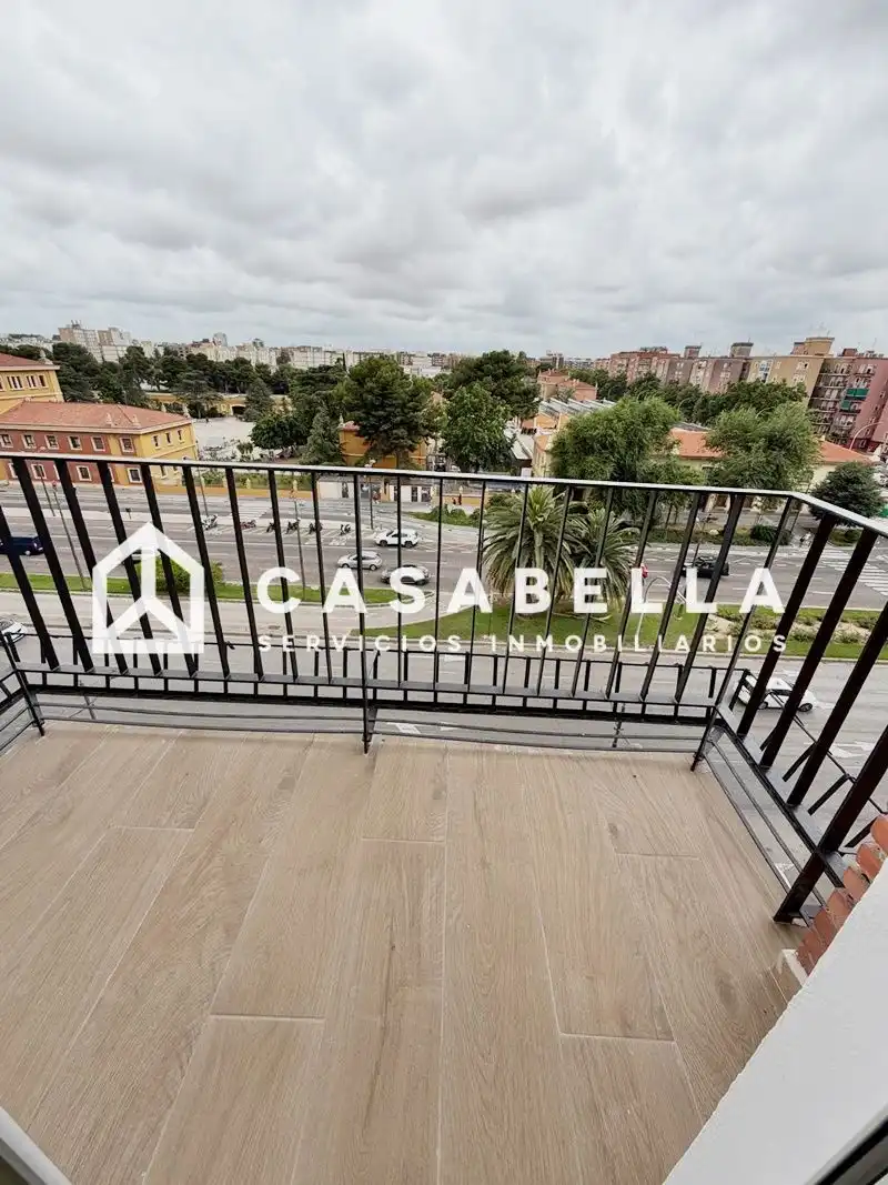 Piso en venta en Cid, Nou Moles