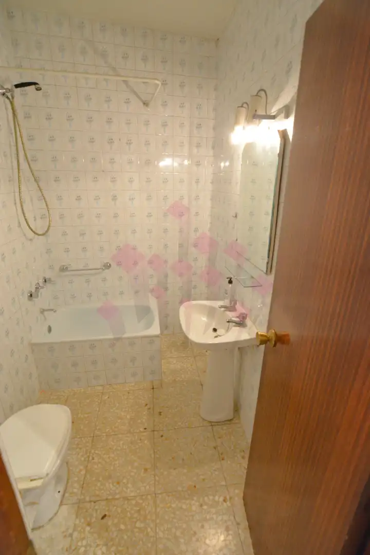 Bany de Pis en venda en Ciudad Real amb Calefacció
