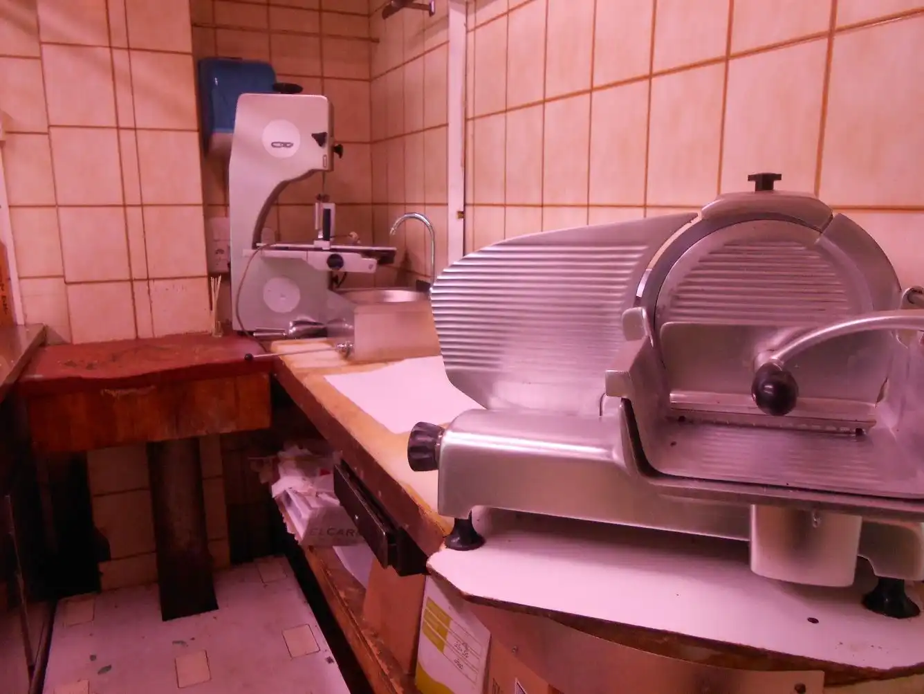 Commercial properties for sale in  Pamplona / Iruña  with Air Conditioner