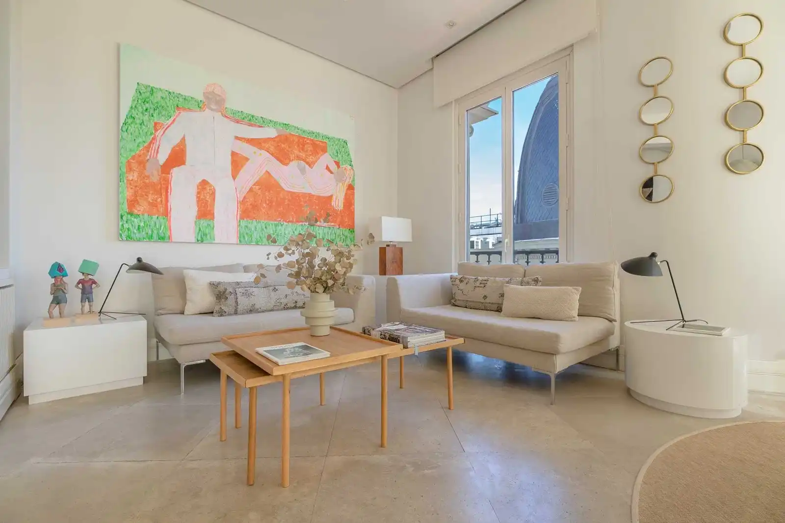 Sala de estar de Apartamento de alquiler en Madrid con Aire acondicionado, Calefacción y Amueblado