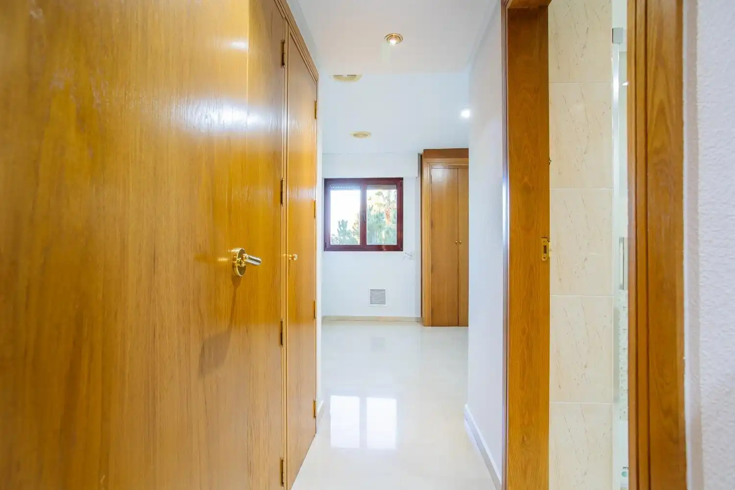 Flat for sale in Murcia  with Air Conditioner, Terrace and Storage room
