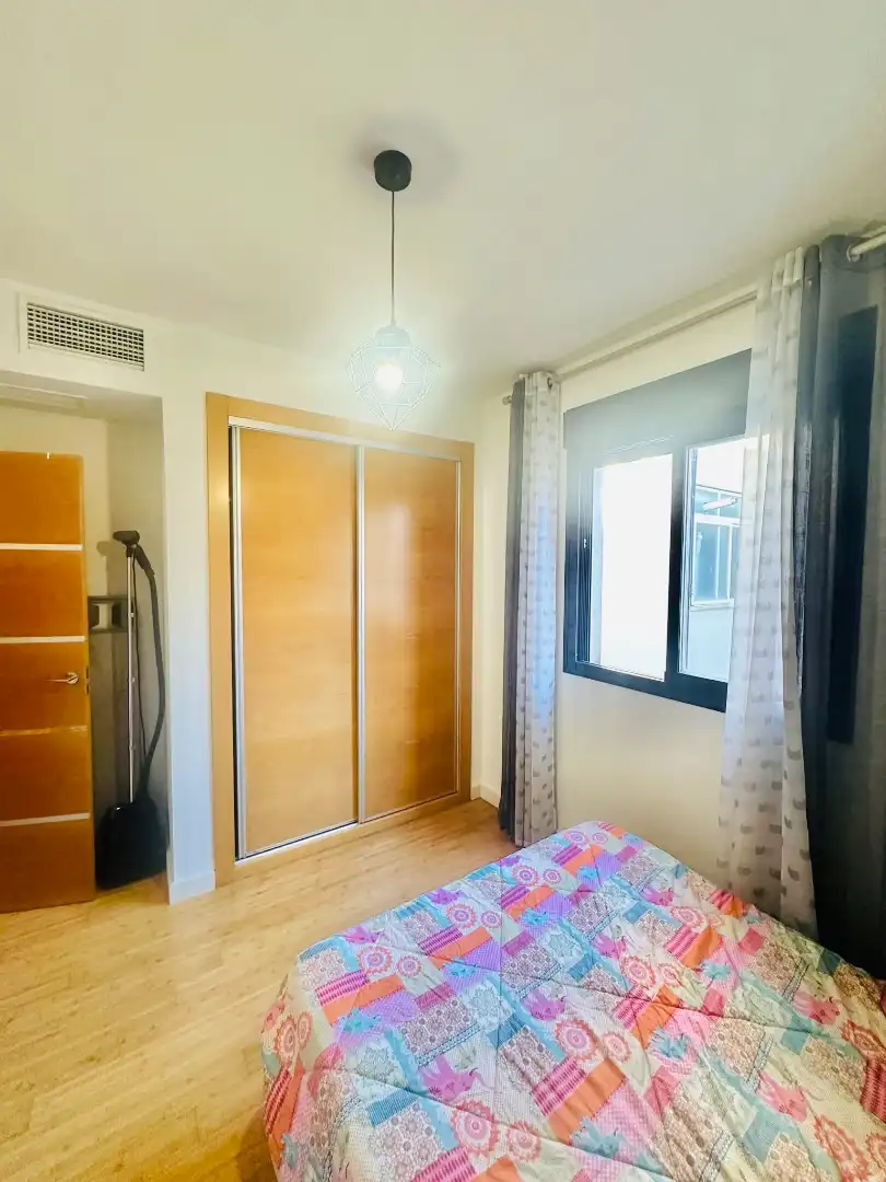 Penthouse with terrace to rent in Calle Pedro Machuca, imagen 12