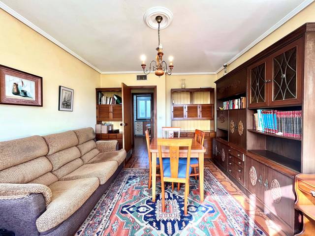 Piso en Venta en Perillo