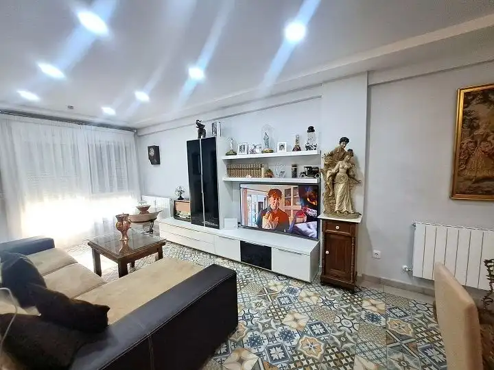 Flat with lift for sale in Valdepeñas, imagen 6