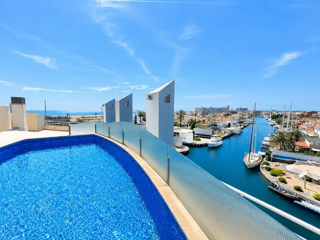 Piso con ascensor en venta en Sector Cavall De Mar, imagen 17