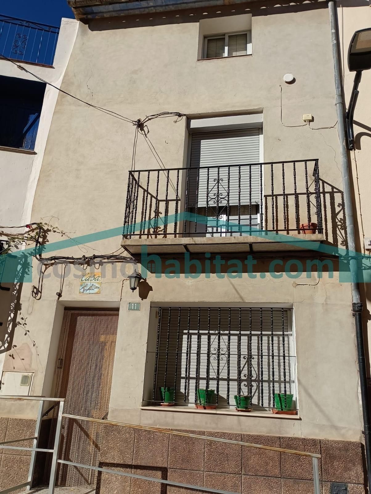 Vista exterior de Finca rústica en venta en Viver con Calefacción y Balcón