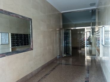 Pis amb balcó en venda a Plaza Foramontanos