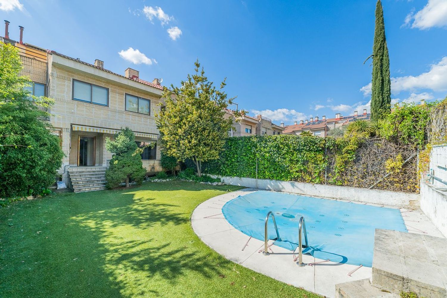 Garden of Single-family semi-detached for sale in Las Rozas de Madrid