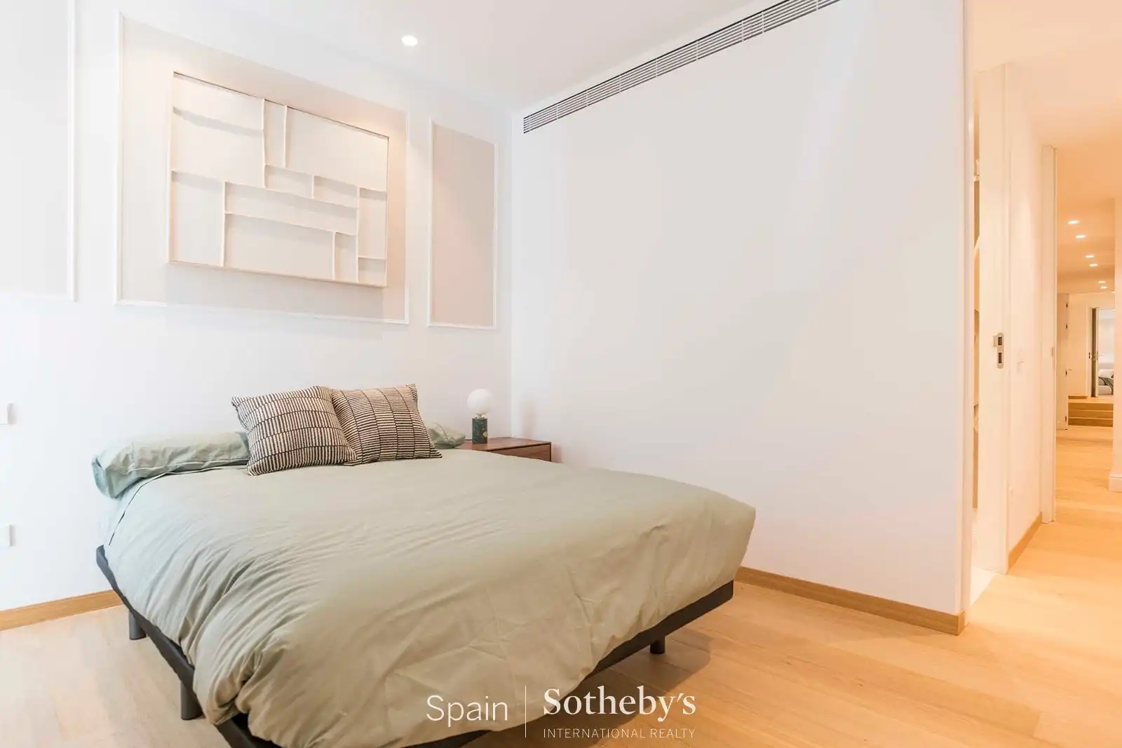 Habitación de Apartamento en venta en Madrid con Aire acondicionado, Calefacción y Terraza