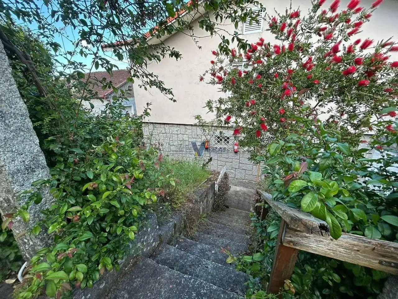 Jardín de Casa o chalet en venta en Ourense Capital  con Calefacción, Jardín privado y Terraza