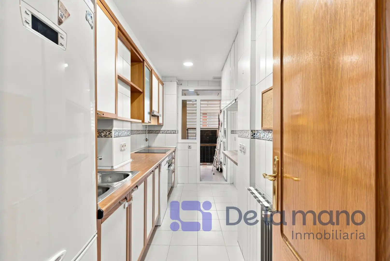 Flat for rent in Avenida TALGO, 89, Aravaca
