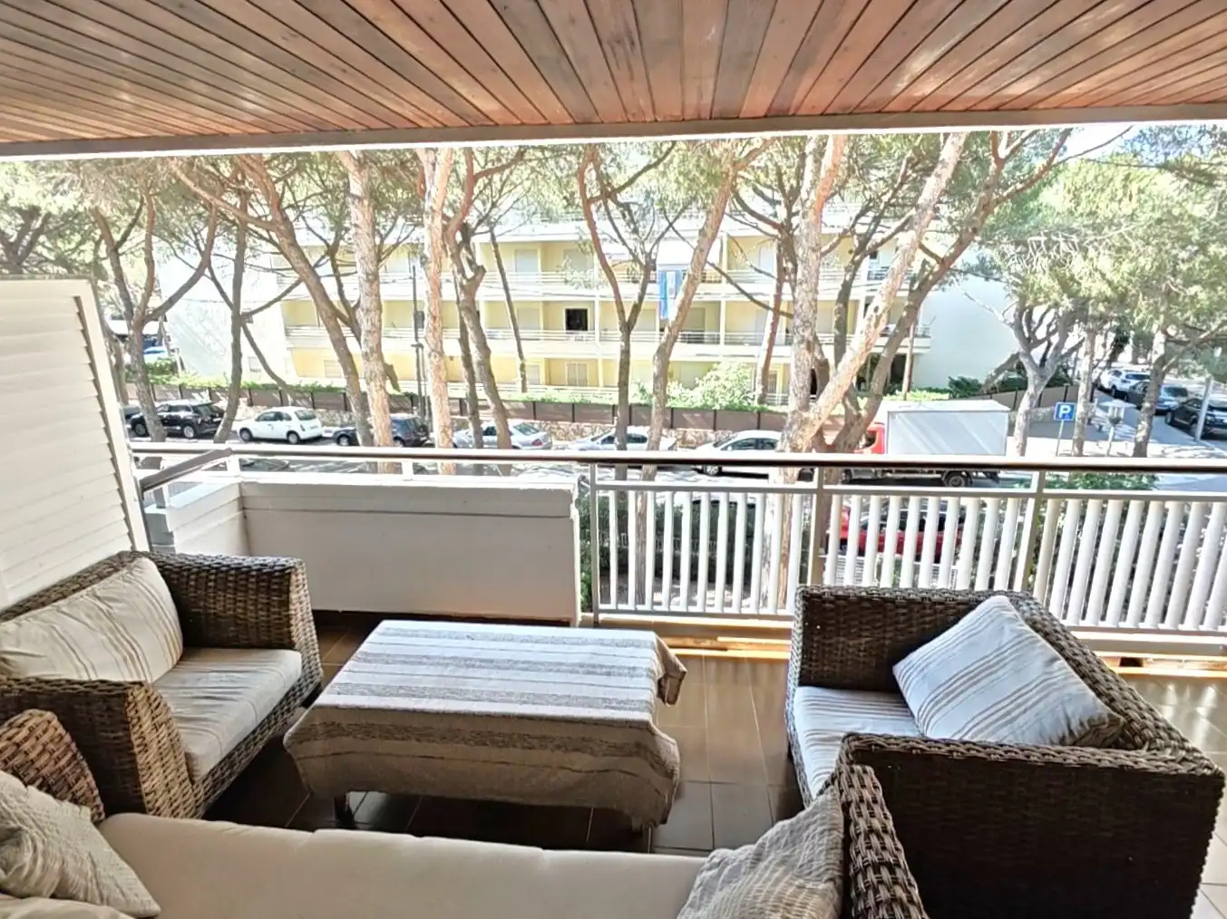 Terraza de Apartamento en venta en Castell d'Aro, Platja d'Aro i s'Agaró con Calefacción, Terraza y Amueblado