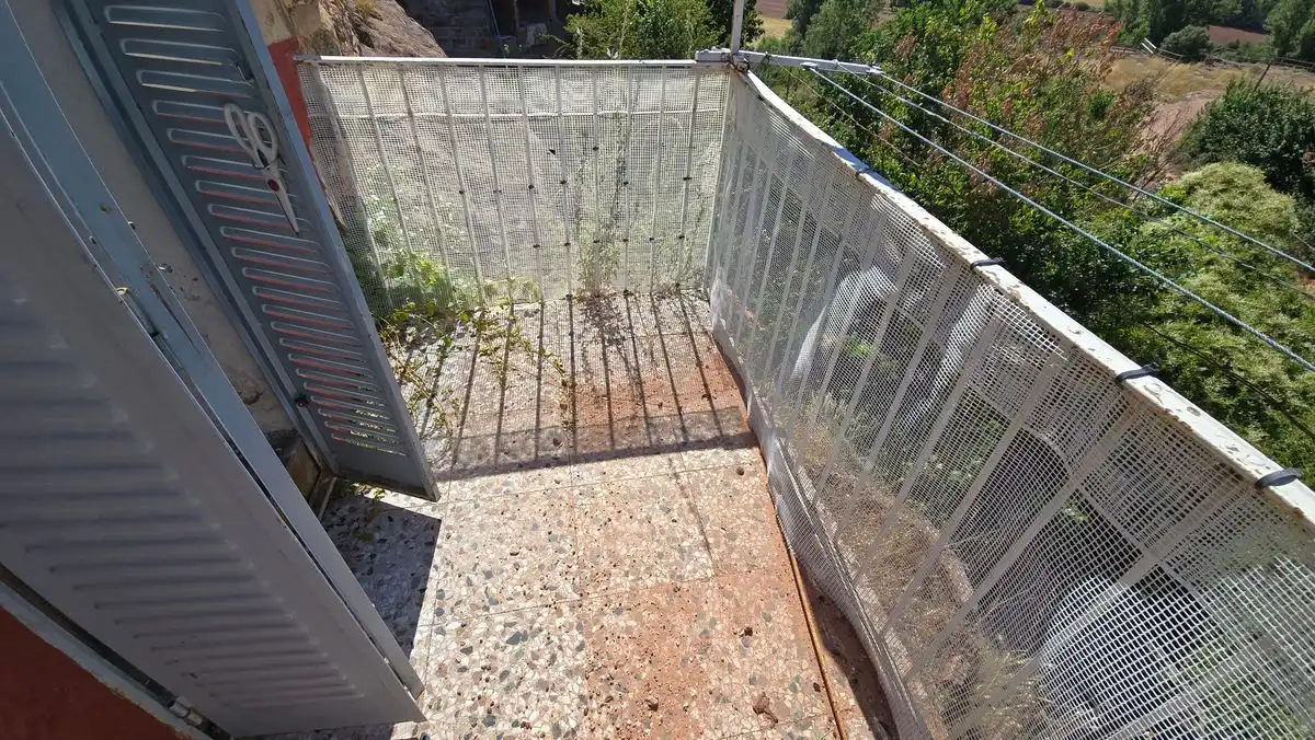House with terrace for sale in Calle Travesaña