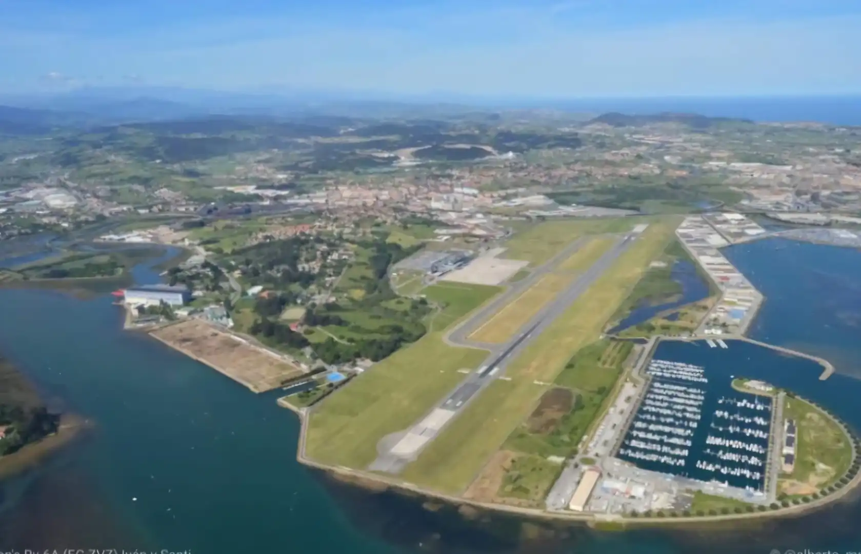 Gebäude zum Verkauf in Santander mit Alarm