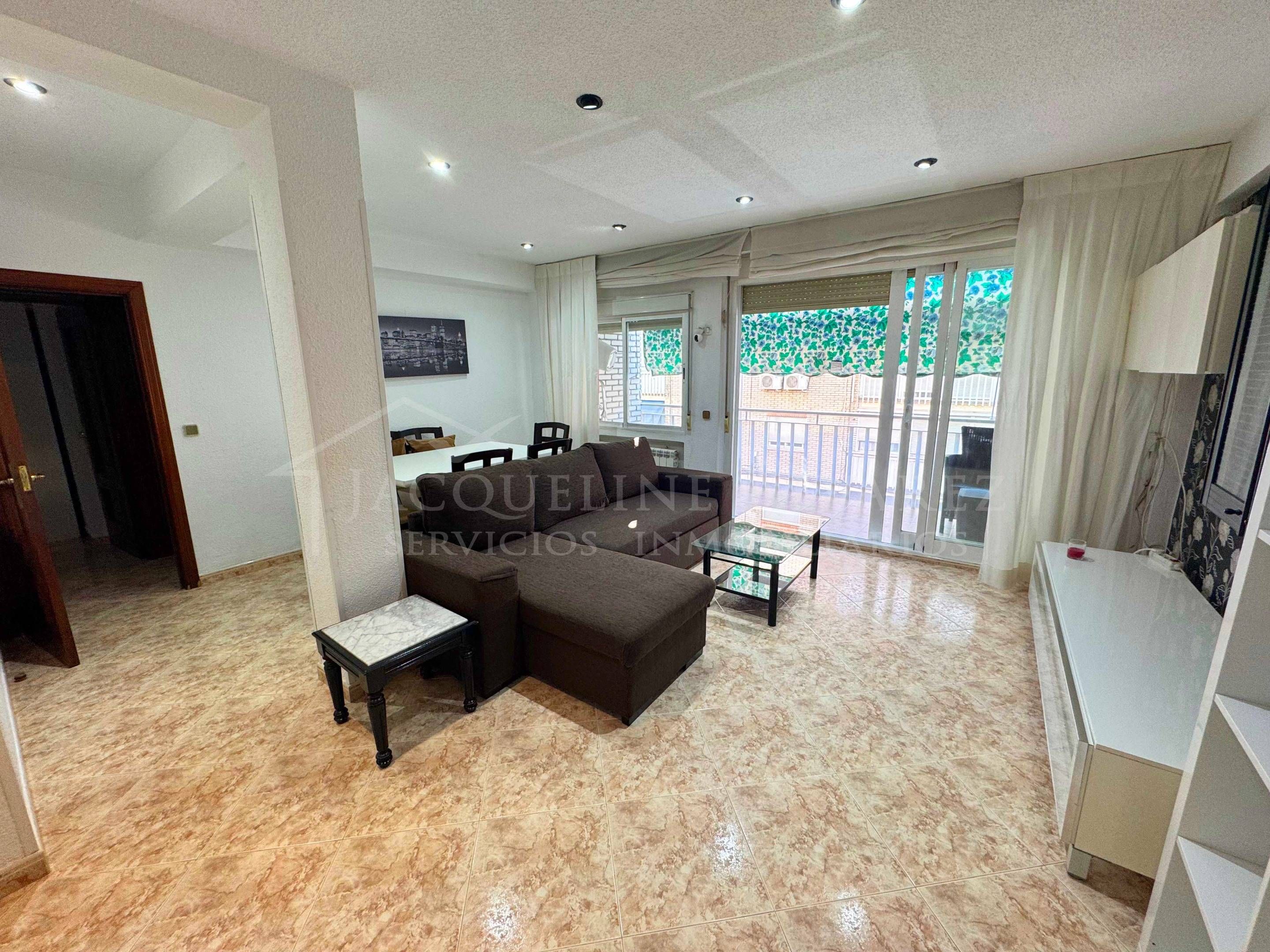 Living room of Flat for sale in Parla  with Heating and Terrace